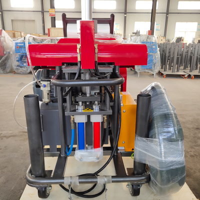 Hydraulisch angetriebene 380V 50HZ PU-Schaum-Spray-Maschine