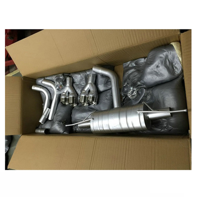 Autoteil-Isozyanats-Schaum-an der richtigen Stelle Verpackmaschine