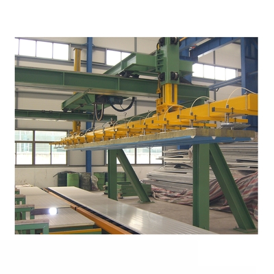 Isolierdach 48000*8000mm PU-Sandwich-Platten-Maschine